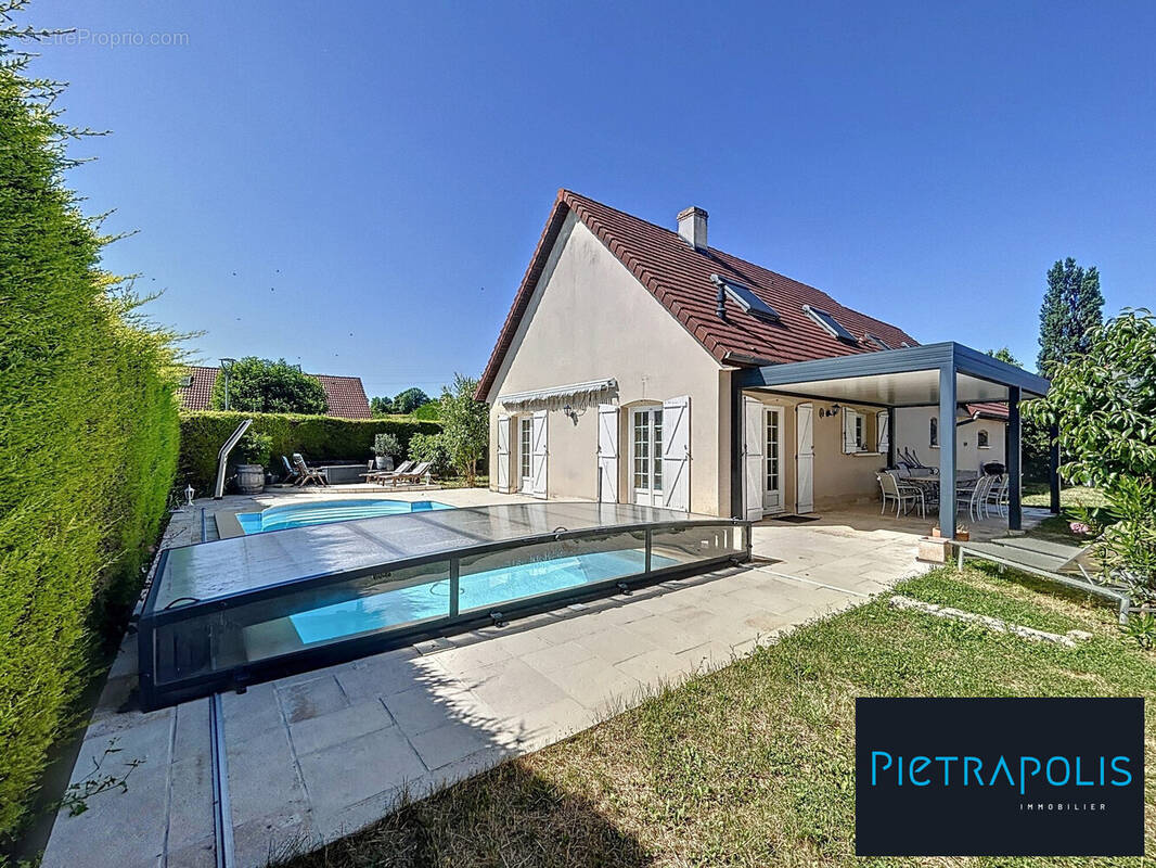 Maison à RUFFEY-LES-ECHIREY