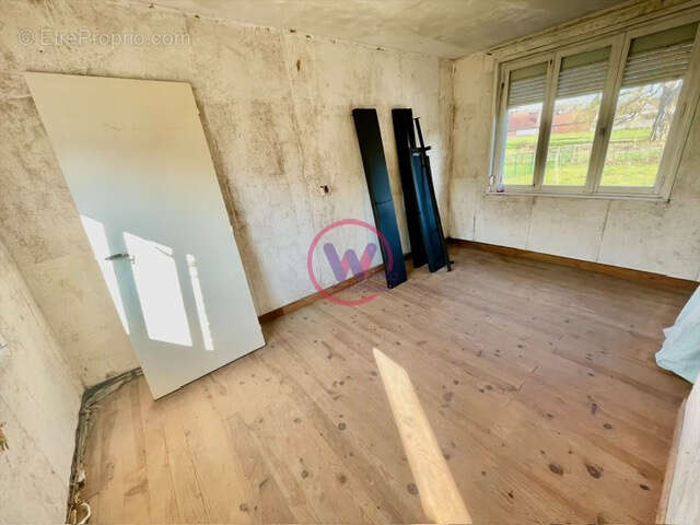 Maison à BEAUMETZ-LES-LOGES