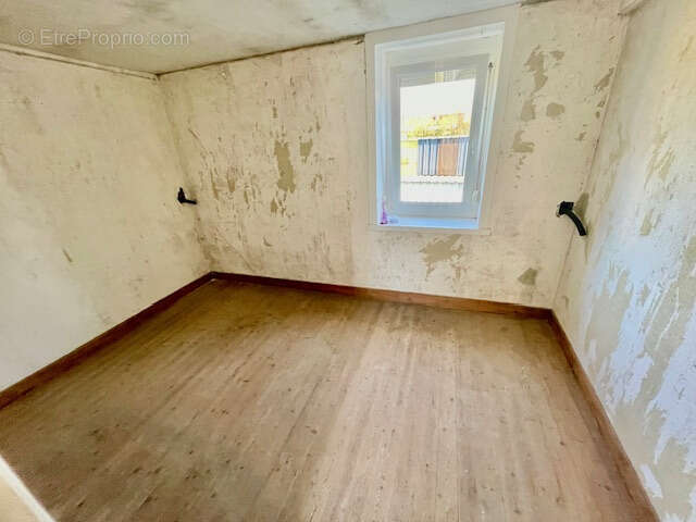 Maison à BEAUMETZ-LES-LOGES