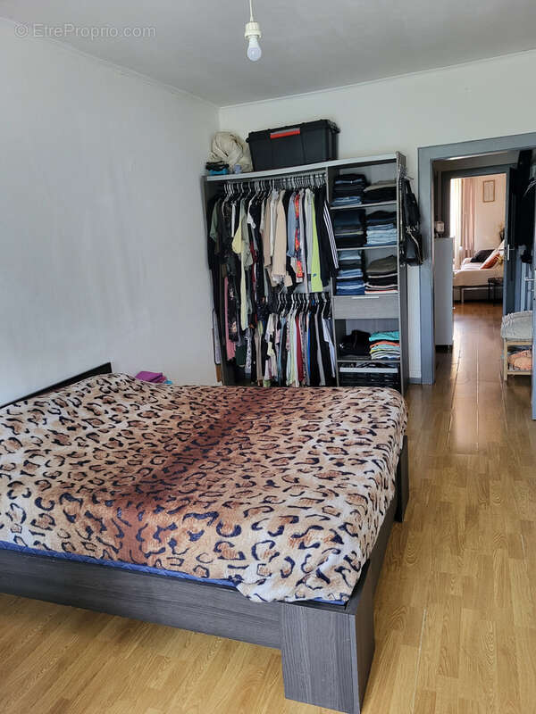 Appartement à AMNEVILLE