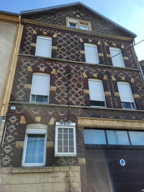 Appartement à AMNEVILLE