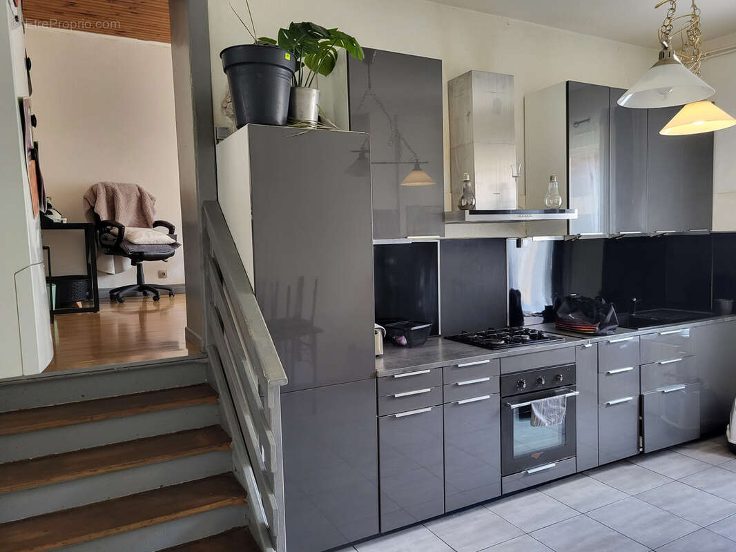 Appartement à AMNEVILLE
