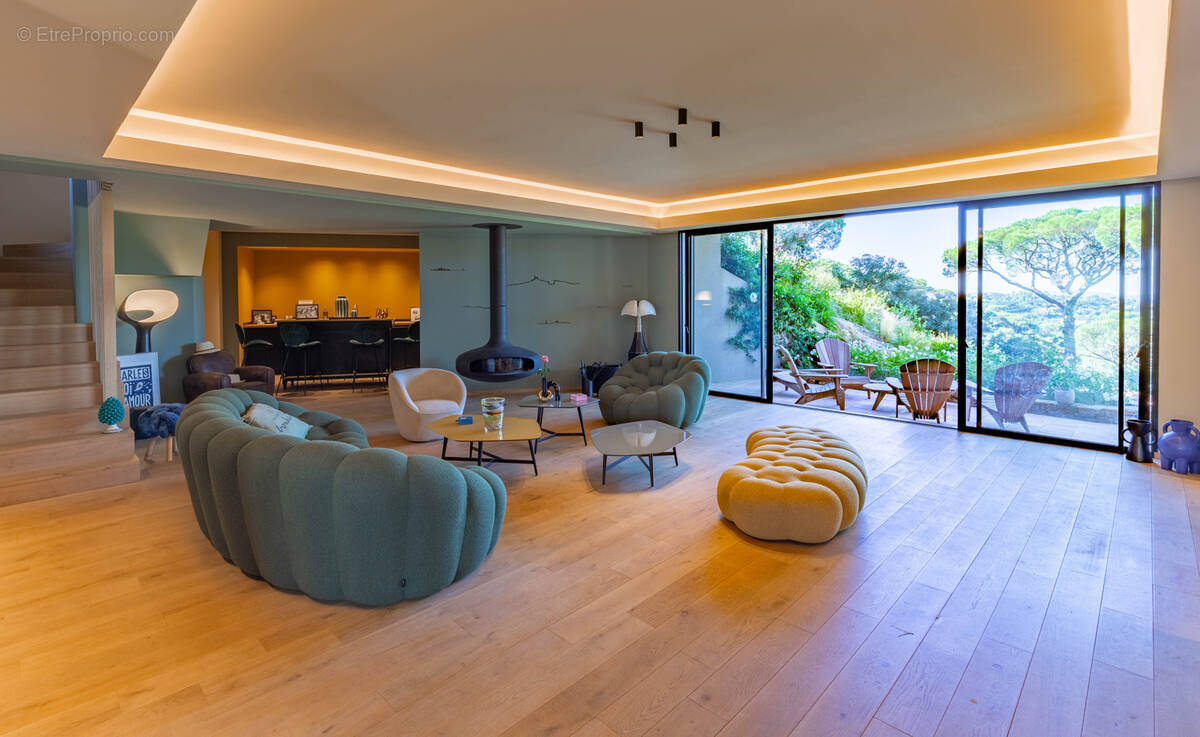 Maison à LA CROIX-VALMER