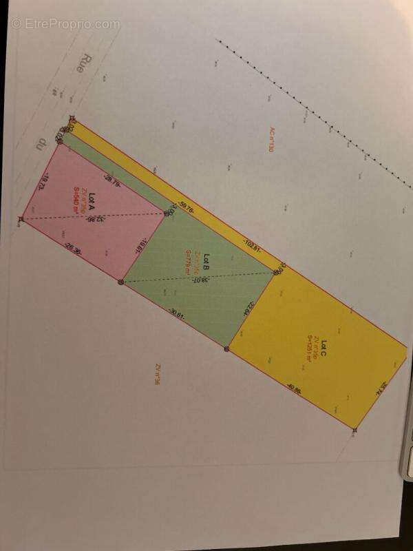 Terrain à SAINT-AUBIN-LA-PLAINE