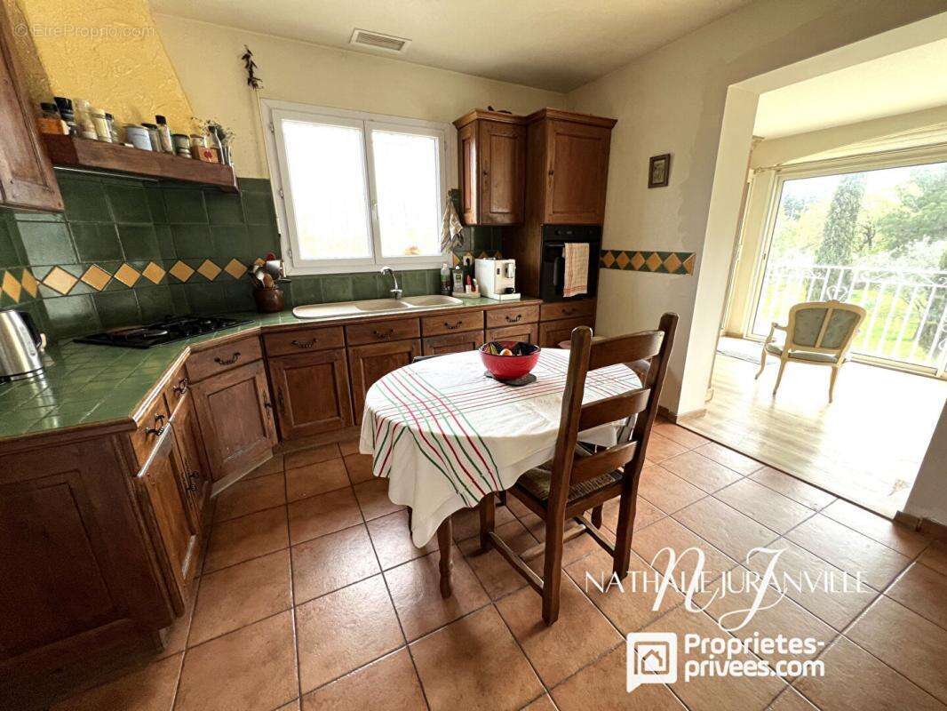 Maison à LAROQUE-DES-ALBERES