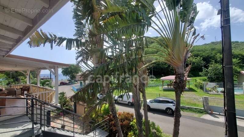 Appartement à CASE-PILOTE