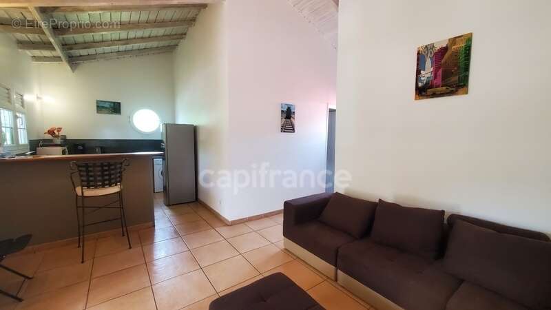 Appartement à CASE-PILOTE