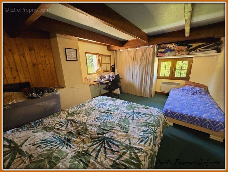 Maison à BRIZAMBOURG