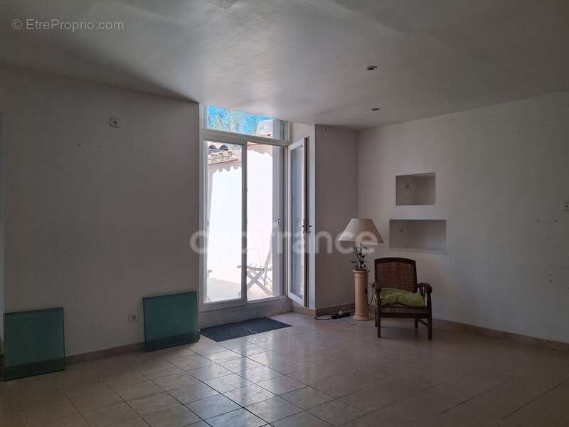 Appartement à GANGES