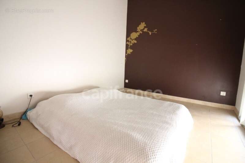 Appartement à GANGES