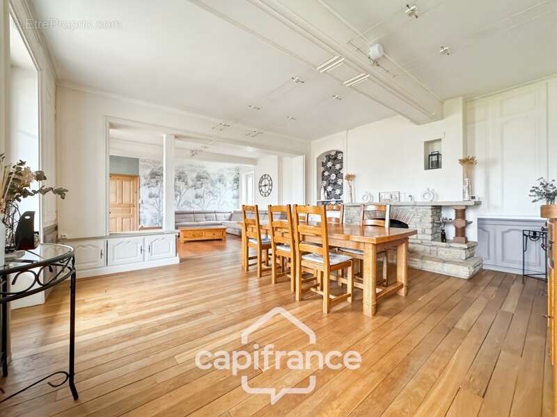 Maison à SAINT-GERMAIN-DU-PLAIN