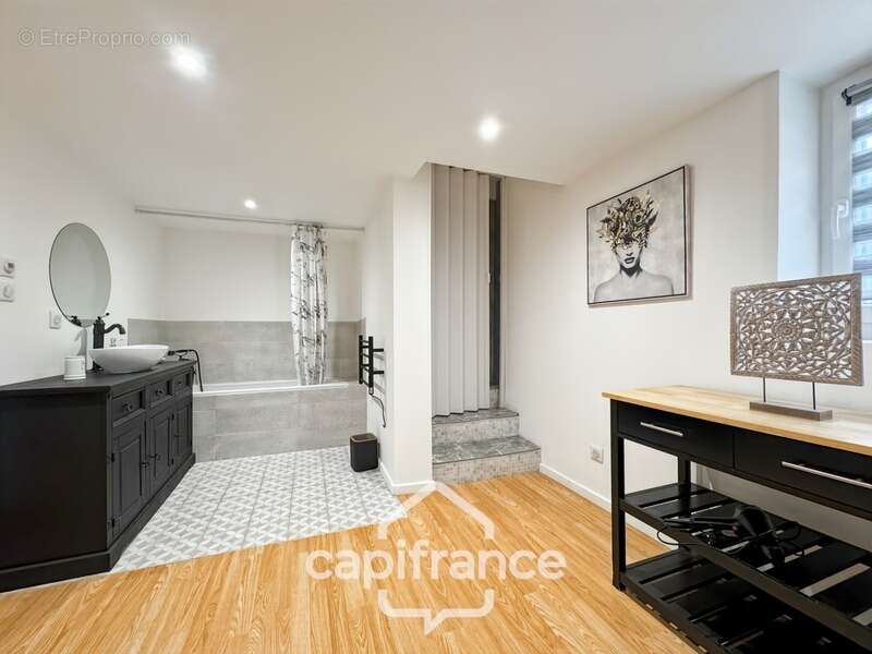 Maison à SAINT-GERMAIN-DU-PLAIN