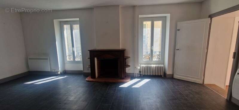 Appartement à ESTANG