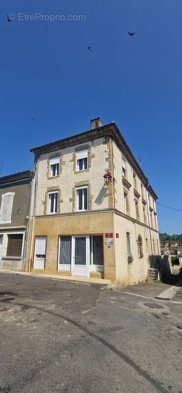 Appartement à ESTANG