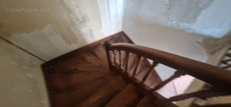 Appartement à ESTANG