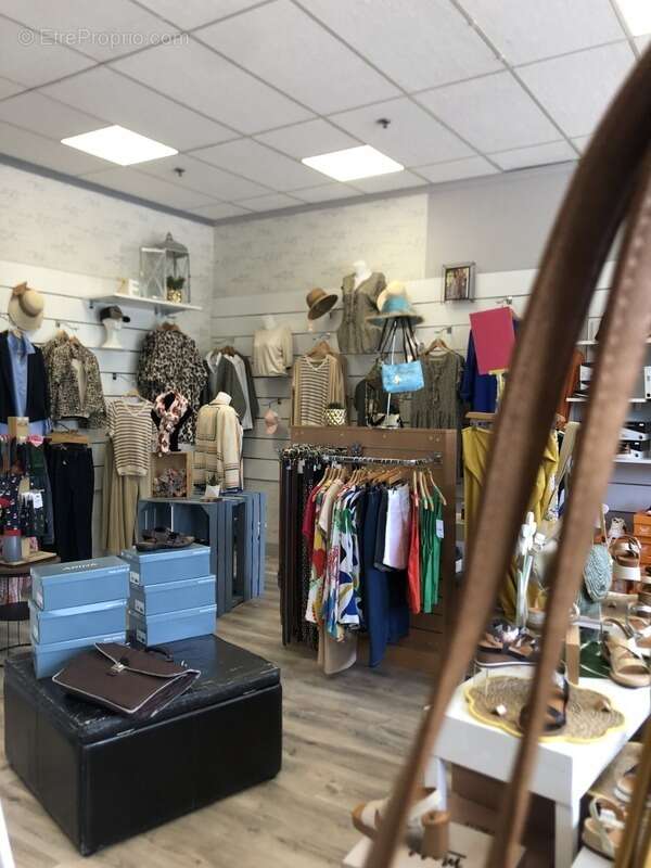 Commerce à FAVEROLLES-SUR-CHER