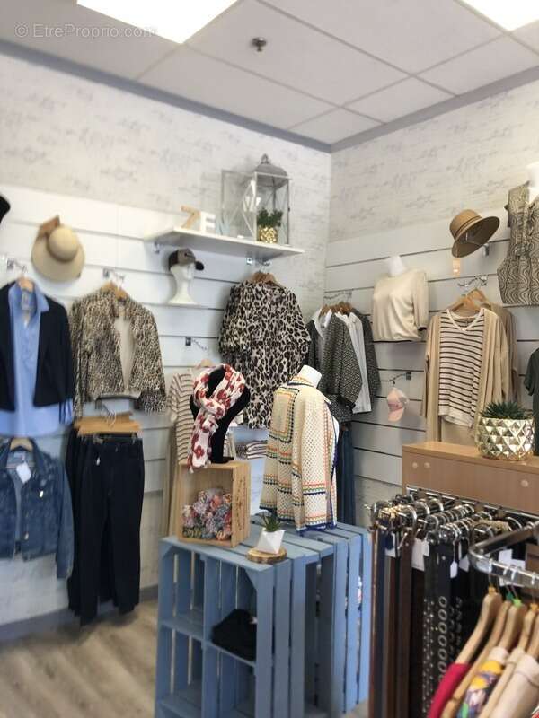 Commerce à FAVEROLLES-SUR-CHER