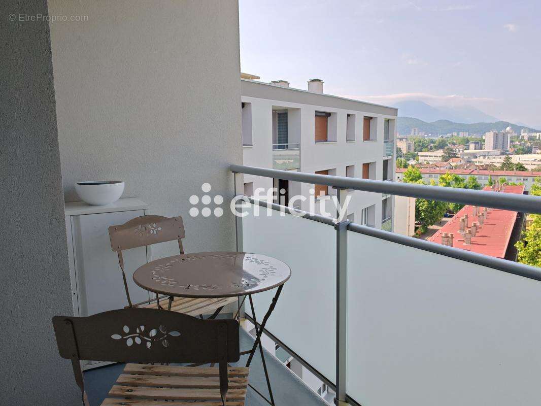 Appartement à GRENOBLE