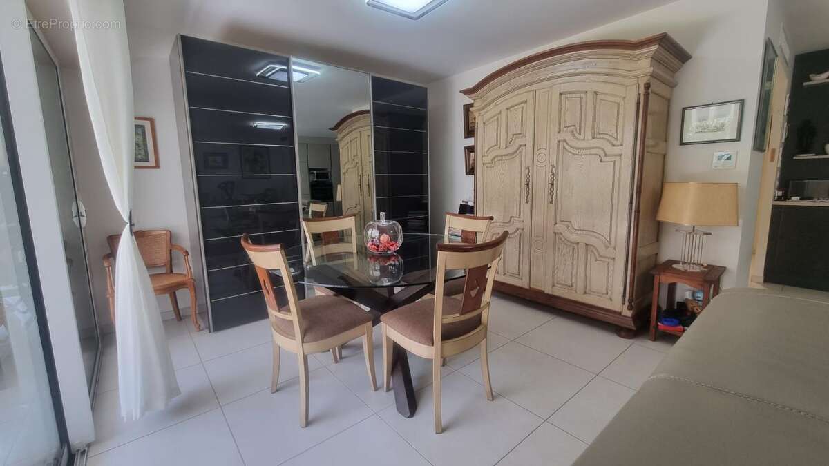 Appartement à SAINT-RAPHAEL
