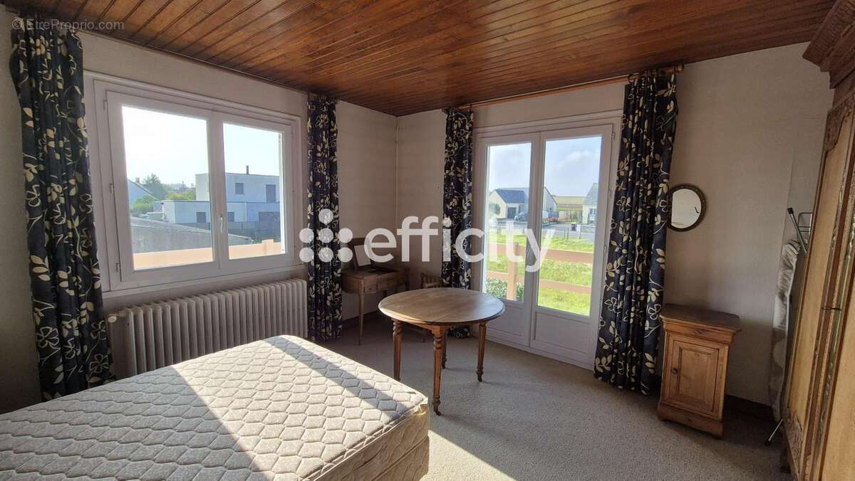 Maison à ARROMANCHES-LES-BAINS