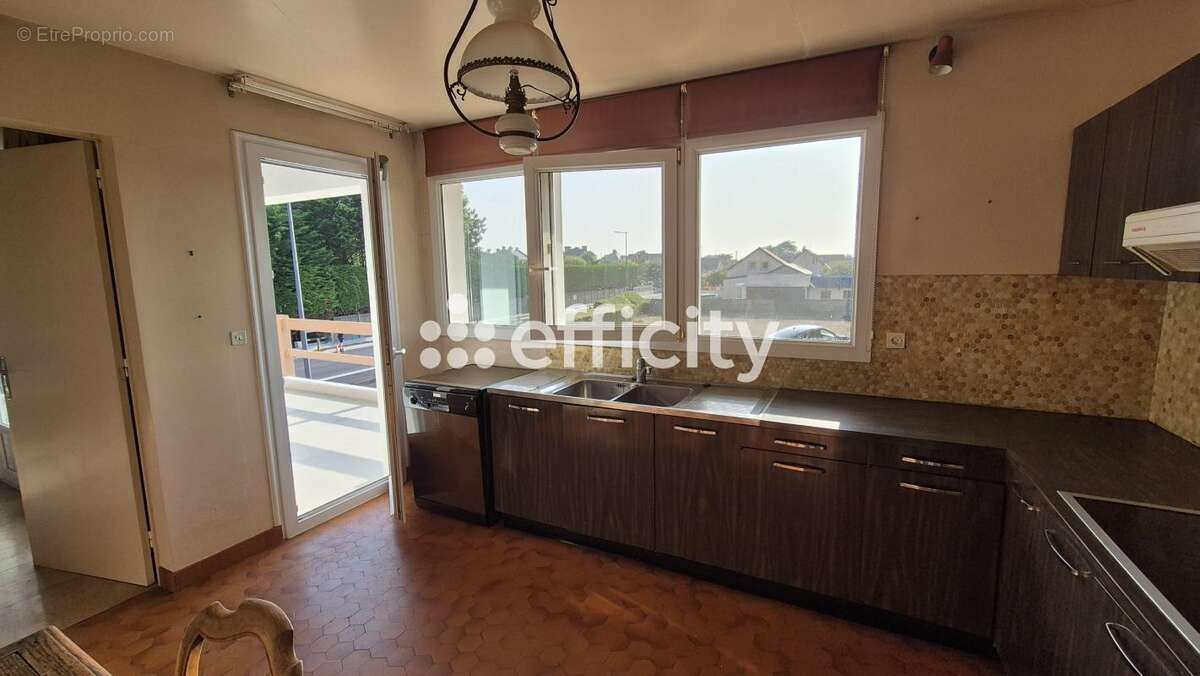 Maison à ARROMANCHES-LES-BAINS