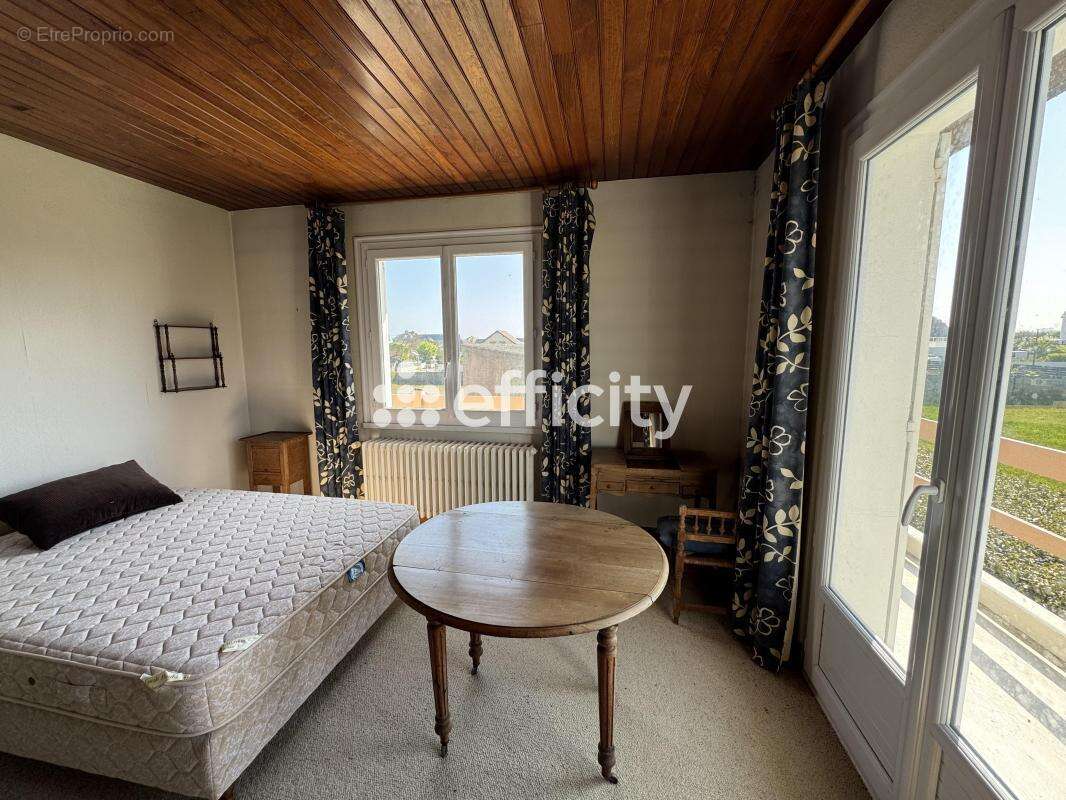 Maison à ARROMANCHES-LES-BAINS