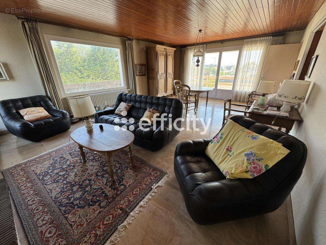 Maison à ARROMANCHES-LES-BAINS