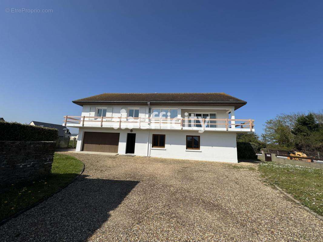 Maison à ARROMANCHES-LES-BAINS