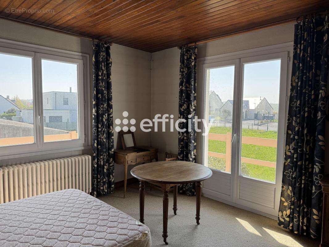 Maison à ARROMANCHES-LES-BAINS