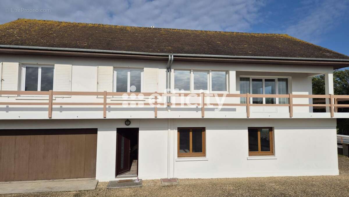 Maison à ARROMANCHES-LES-BAINS