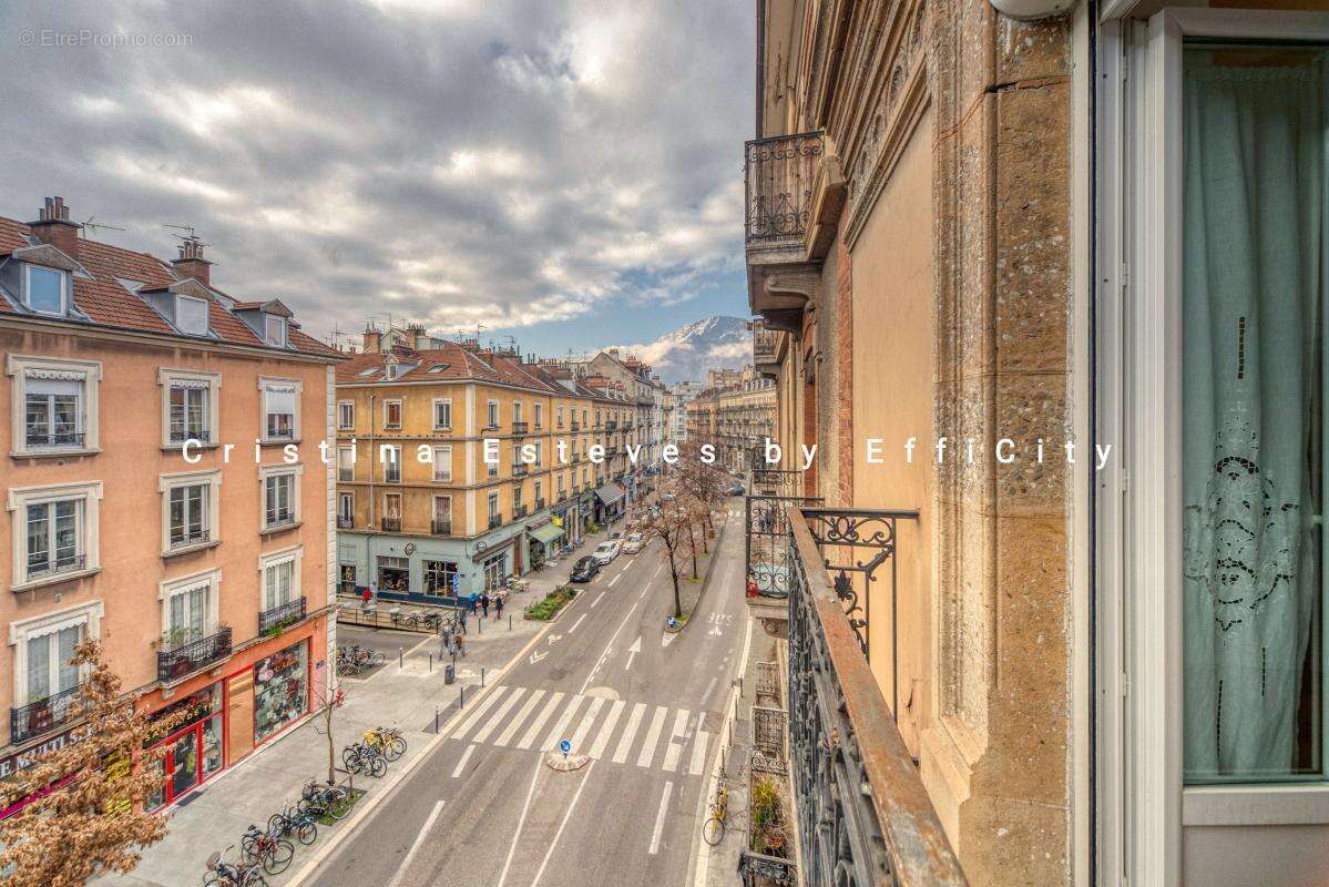 Appartement à GRENOBLE
