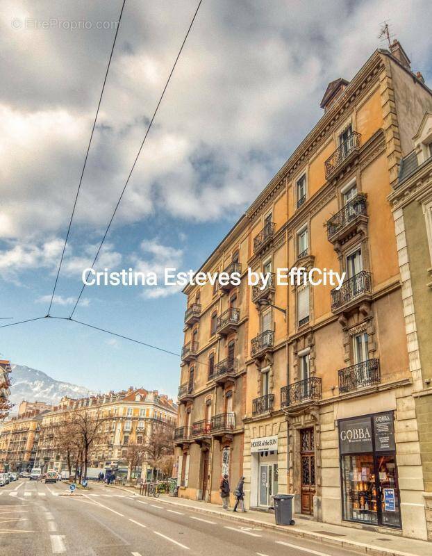 Appartement à GRENOBLE