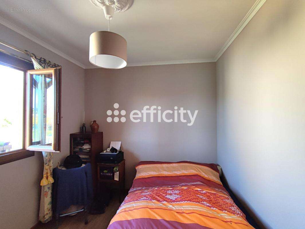 Maison à SAINT-PRIX