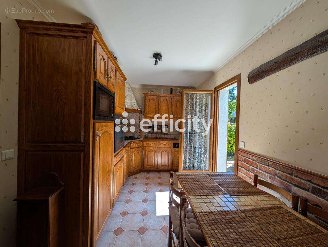 Maison à SAINT-PRIX