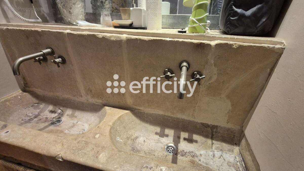 Maison à SAINT-PIERRE-DU-MONT