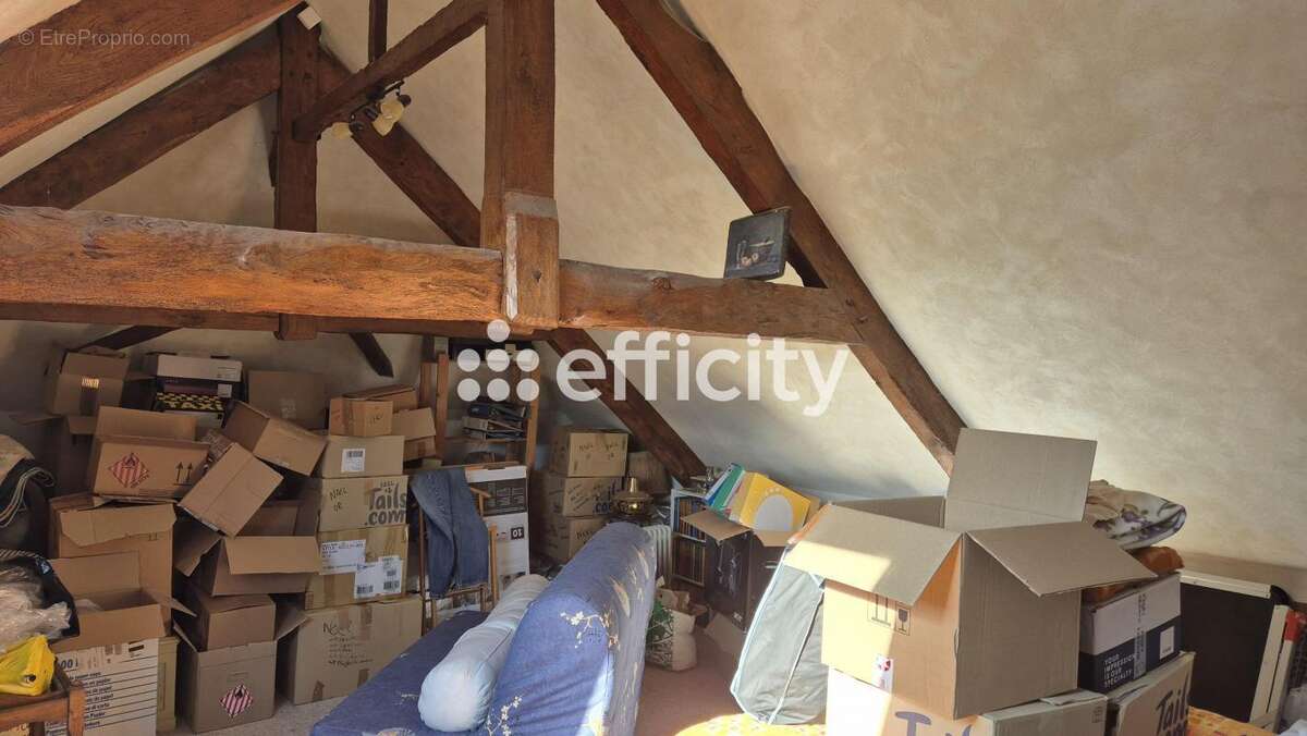 Maison à SAINT-PIERRE-DU-MONT