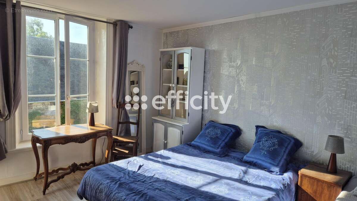 Maison à SAINT-PIERRE-DU-MONT