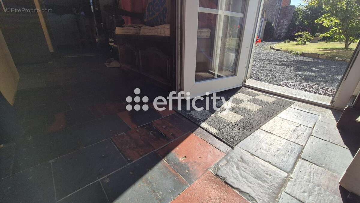 Maison à SAINT-PIERRE-DU-MONT