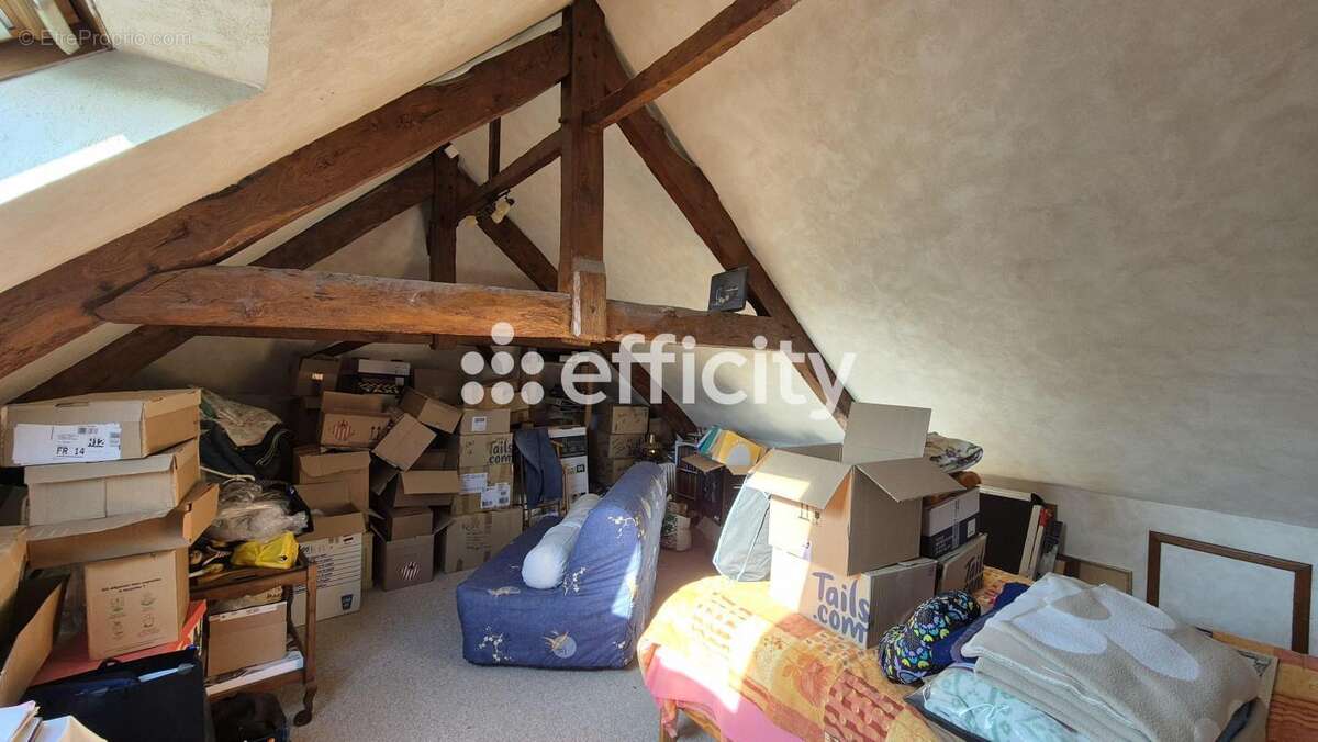 Maison à SAINT-PIERRE-DU-MONT