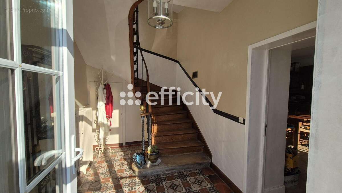 Maison à SAINT-PIERRE-DU-MONT