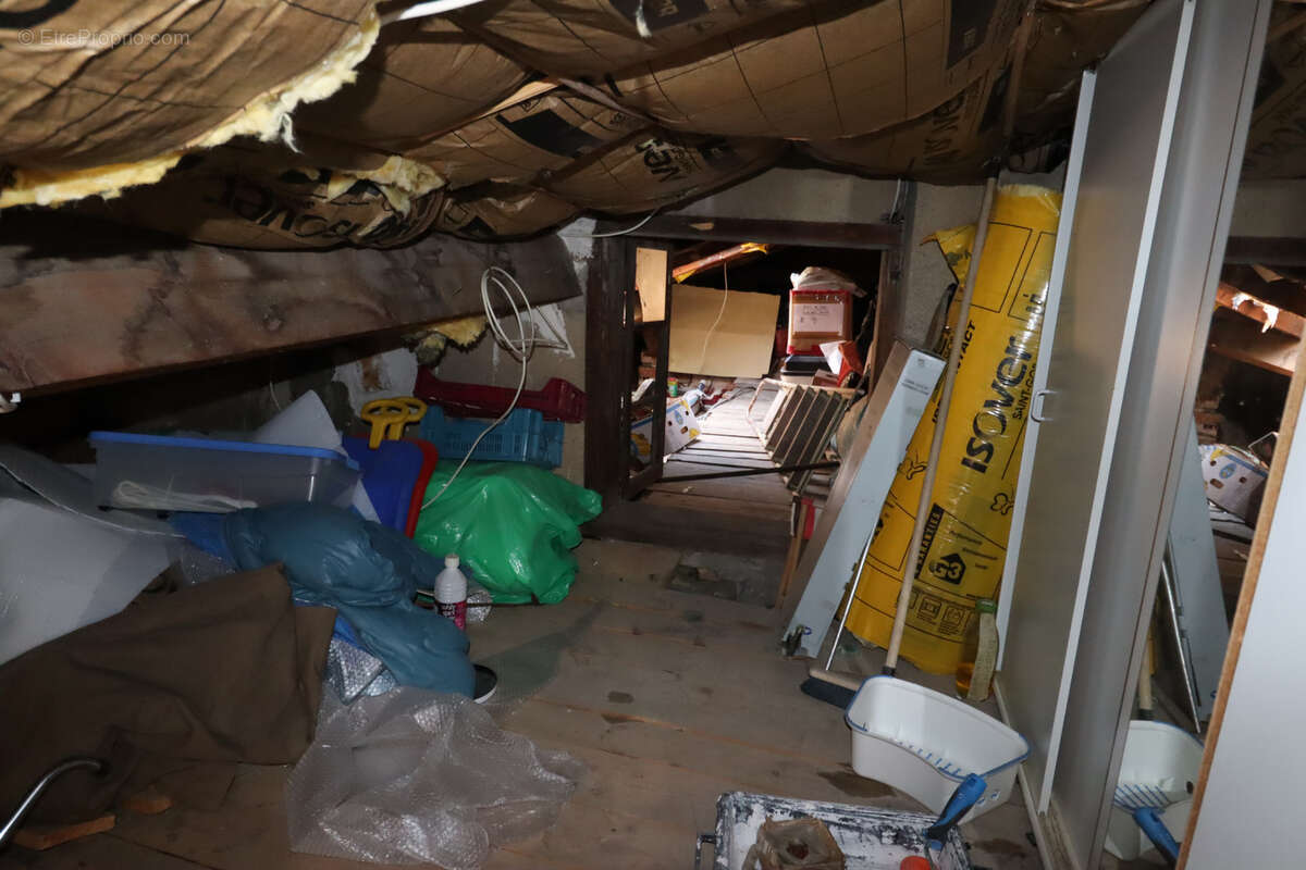 Appartement à COLMARS