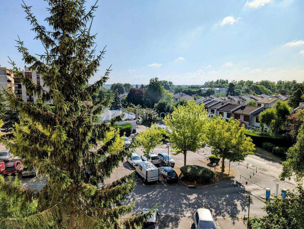 Appartement à RIS-ORANGIS