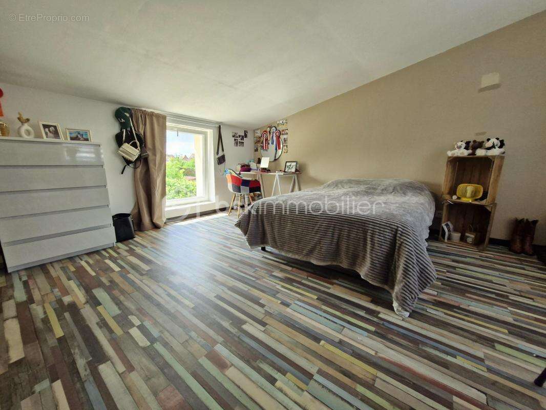 Maison à LOOS-EN-GOHELLE