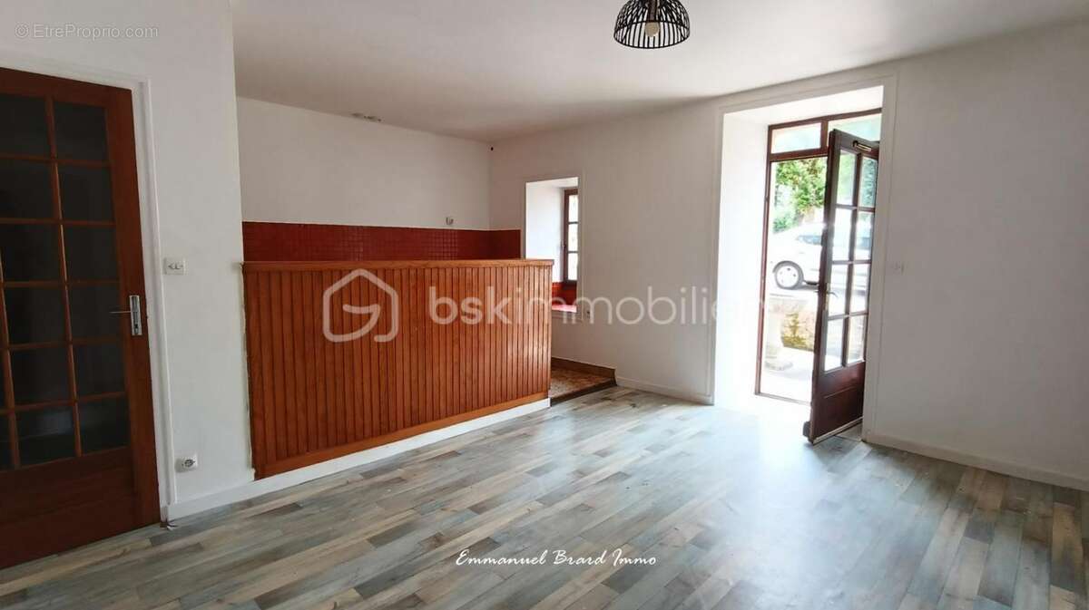 Appartement à LUSIGNAN