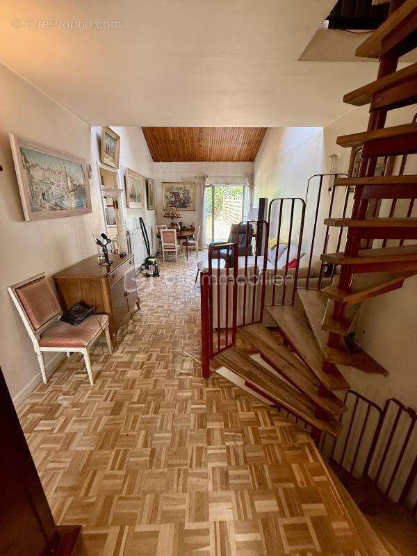 Maison à LONGJUMEAU