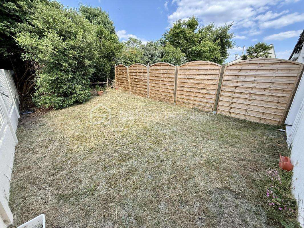 Maison à LONGJUMEAU