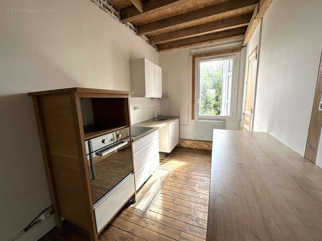 Appartement à UNIEUX