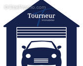 Parking à SIX-FOURS-LES-PLAGES