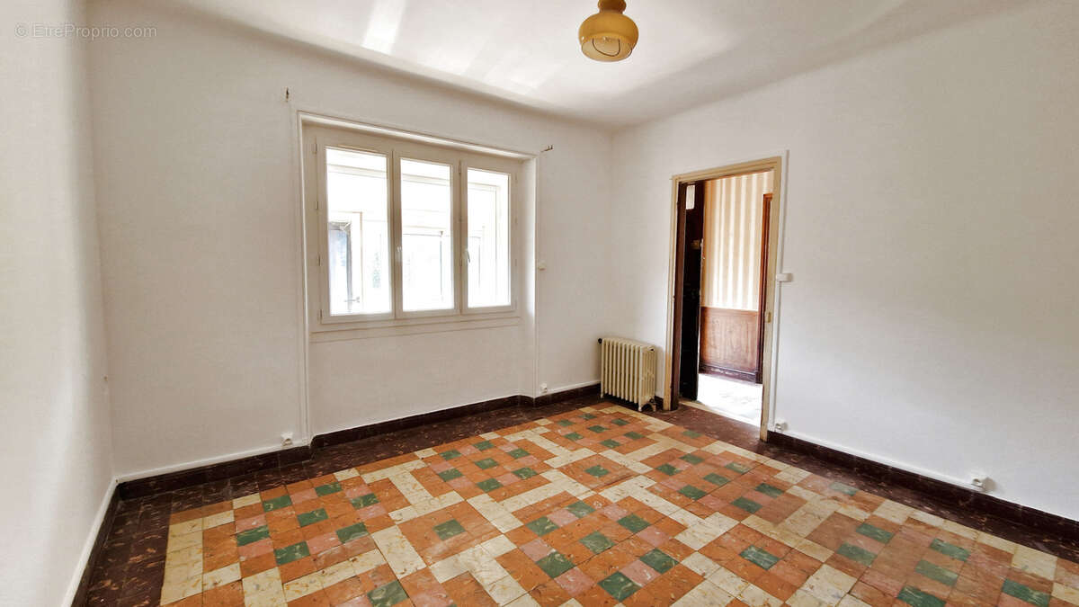 Maison à BRANOUX-LES-TAILLADES