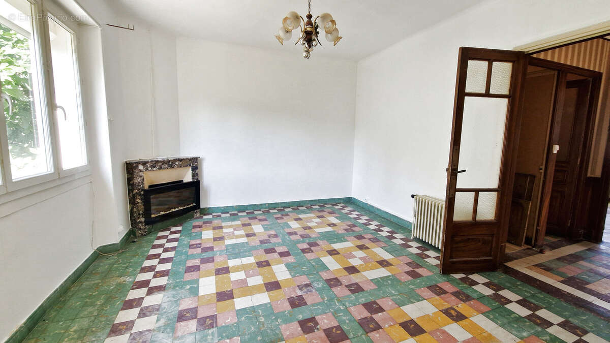 Maison à BRANOUX-LES-TAILLADES